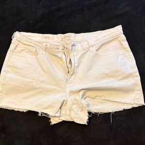 Universal Thread Women's White Jean Shorts